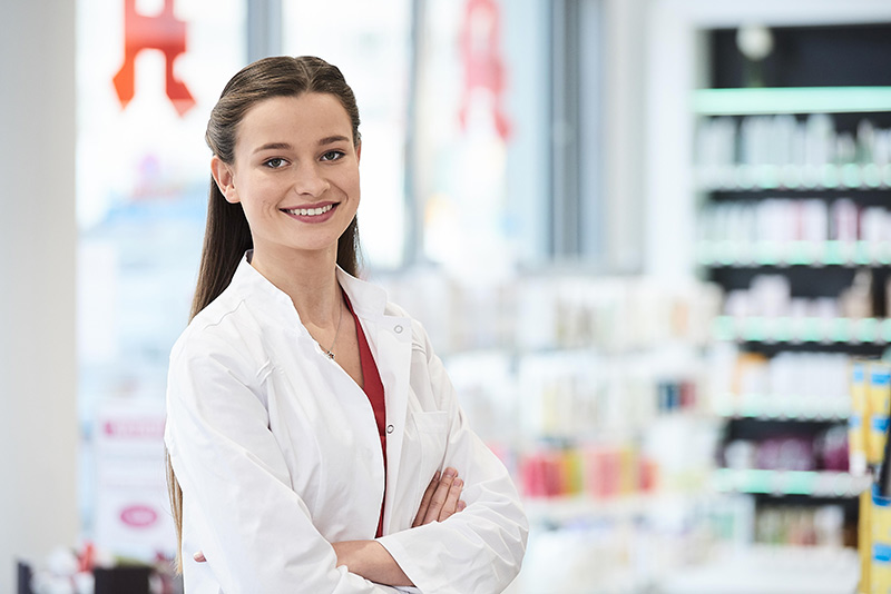 PTA im Verkaufsraum einer Apotheke